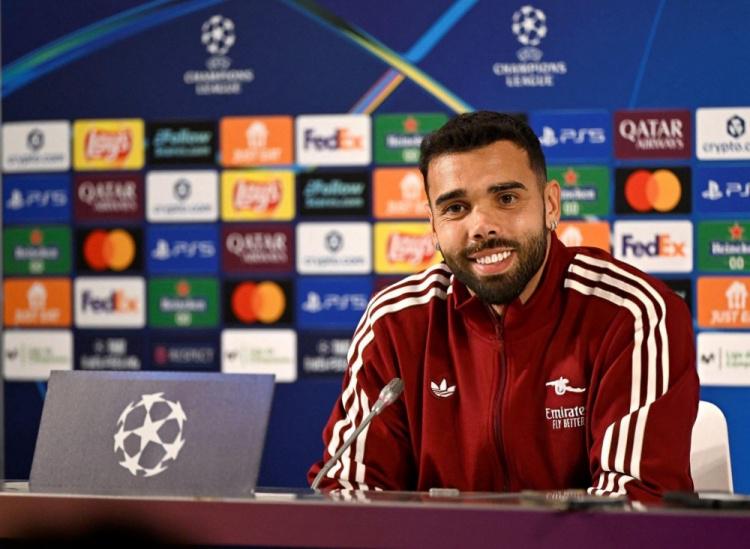 经历状态起, 尼科或梅里, 拉亚 经历状态起, 尼科或梅里, 拉亚